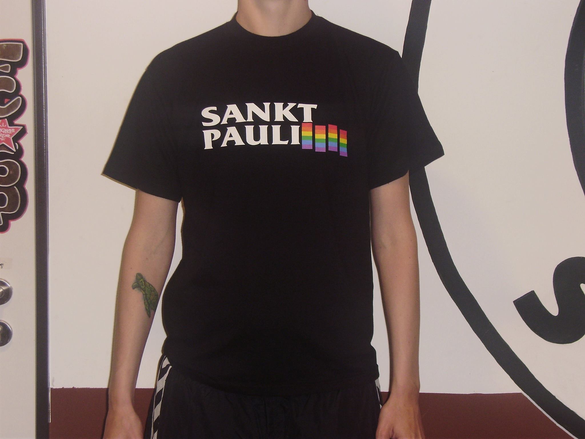 Artikelbild Die großartigen Shirts vom Aktionsbündnis gegen Homophobie und Sexismus